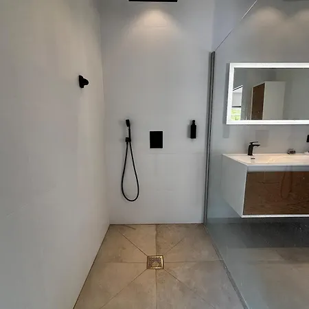 Panorama - Pool - Indoor - Quiet *